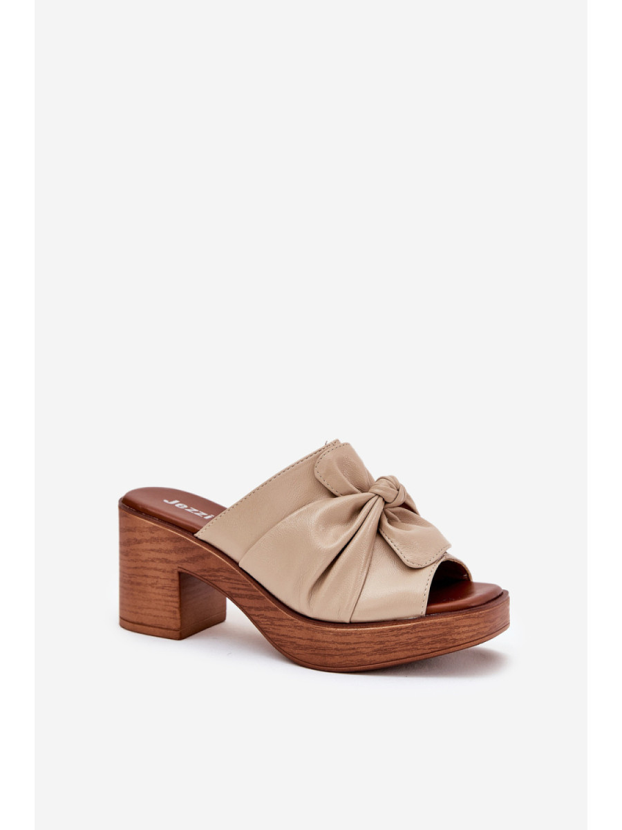 Clacquettes model 209935 Step in style