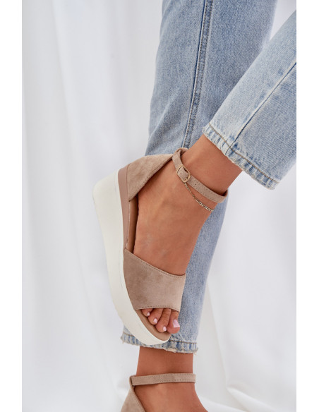 Cothurnes model 210150 Step in style