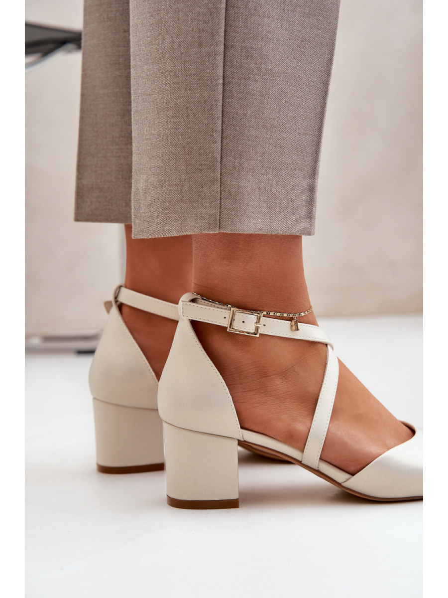 Escarpins talon large model 206811 Step in style