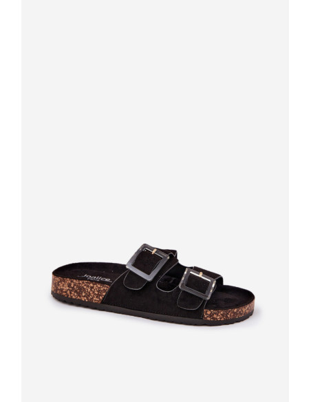 Clacquettes model 211015 Step in style