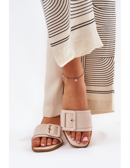 Clacquettes model 211702 Step in style
