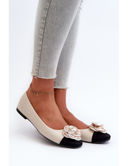 Ballerine model 198577 Step in style