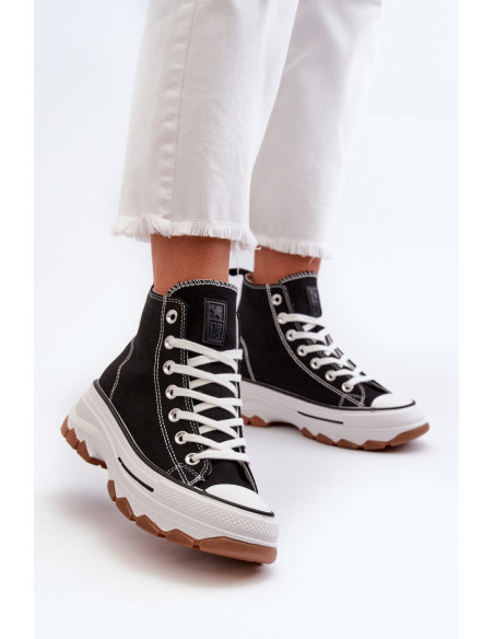 Baskets model 198690 Step in style
