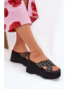 Clacquettes model 210168 Step in style