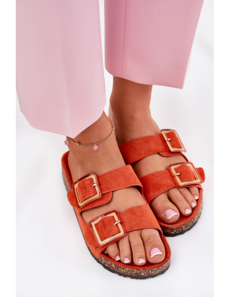 Clacquettes model 211016 Step in style
