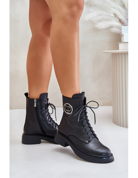 Bootie model 201878 Step in style