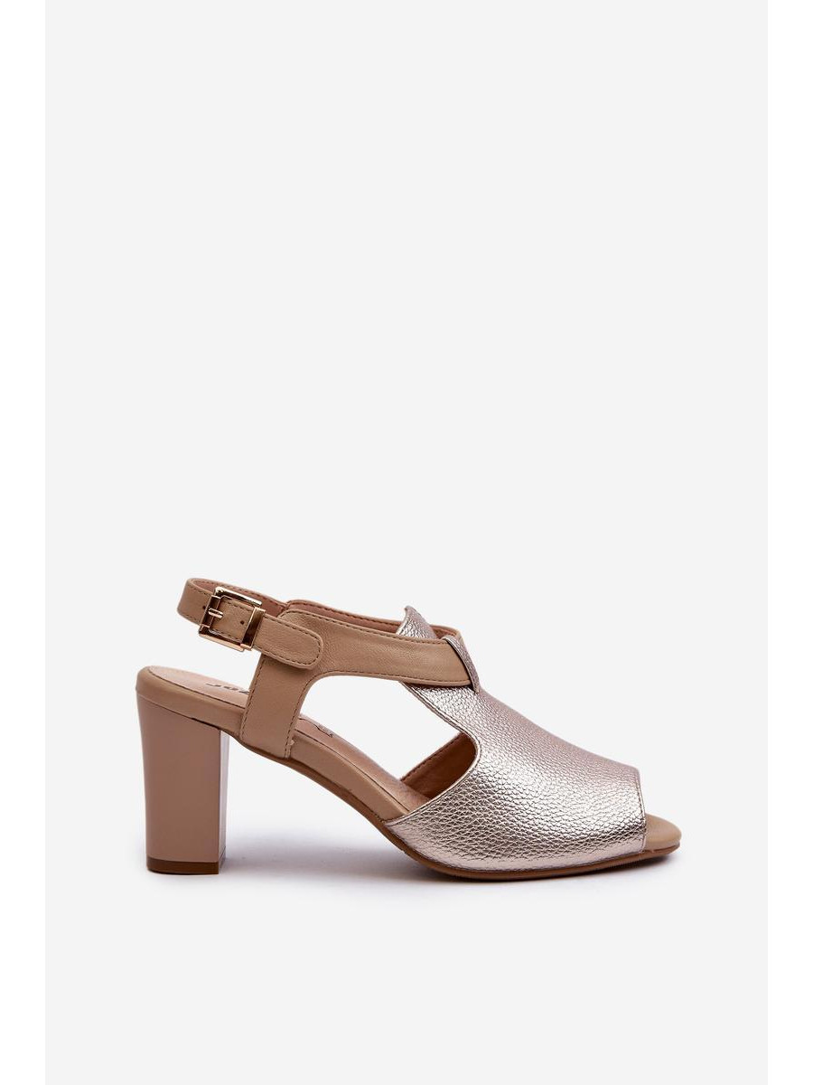 Clacquettes model 196231 Step in style