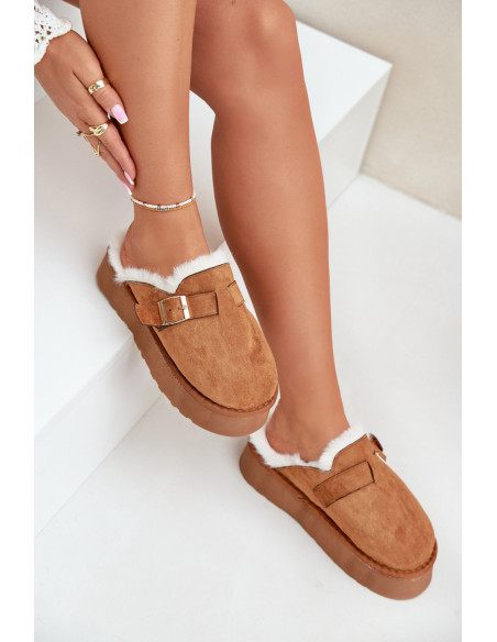 Pantoufles model 203747 Step in style