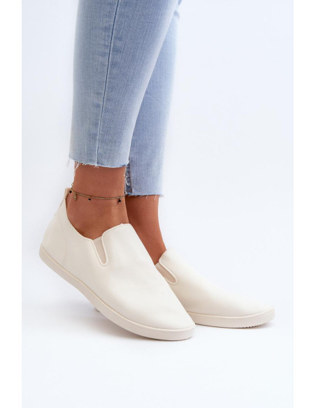 Baskets model 197890 Step in style