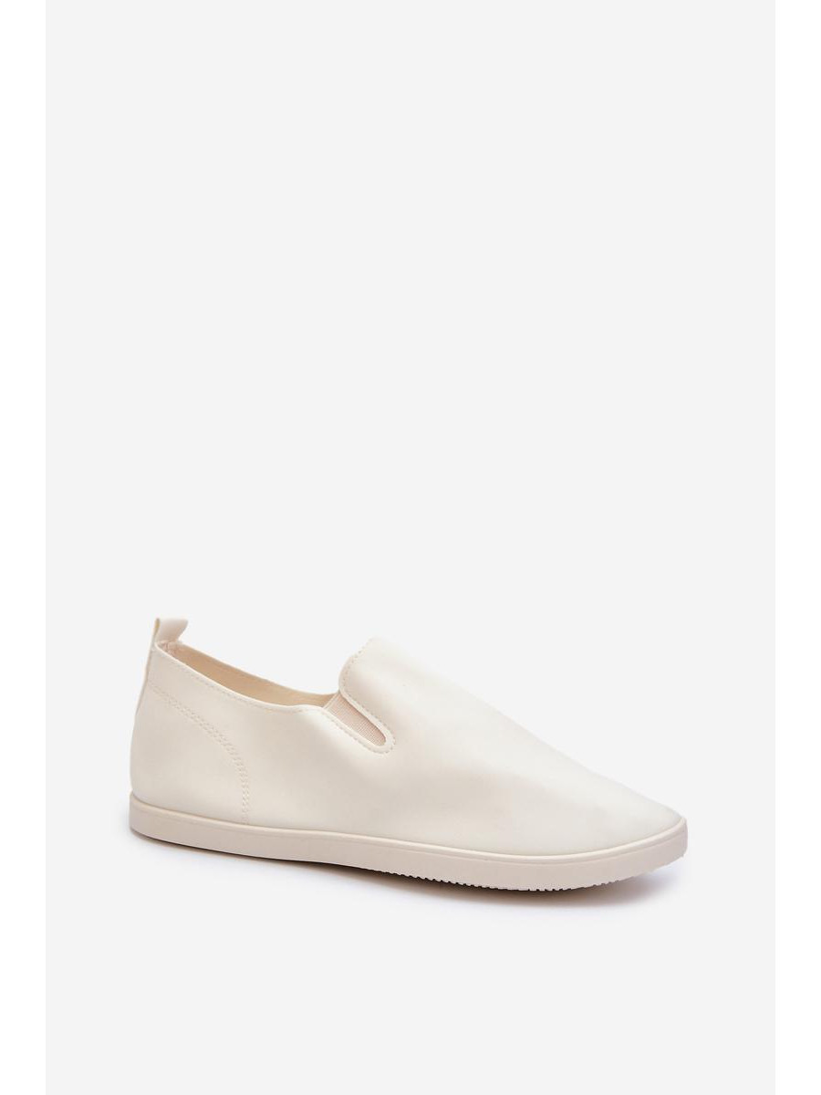 Baskets model 197890 Step in style