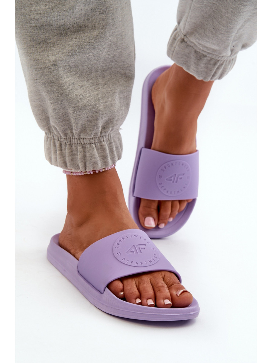 Clacquettes model 198609 Step in style