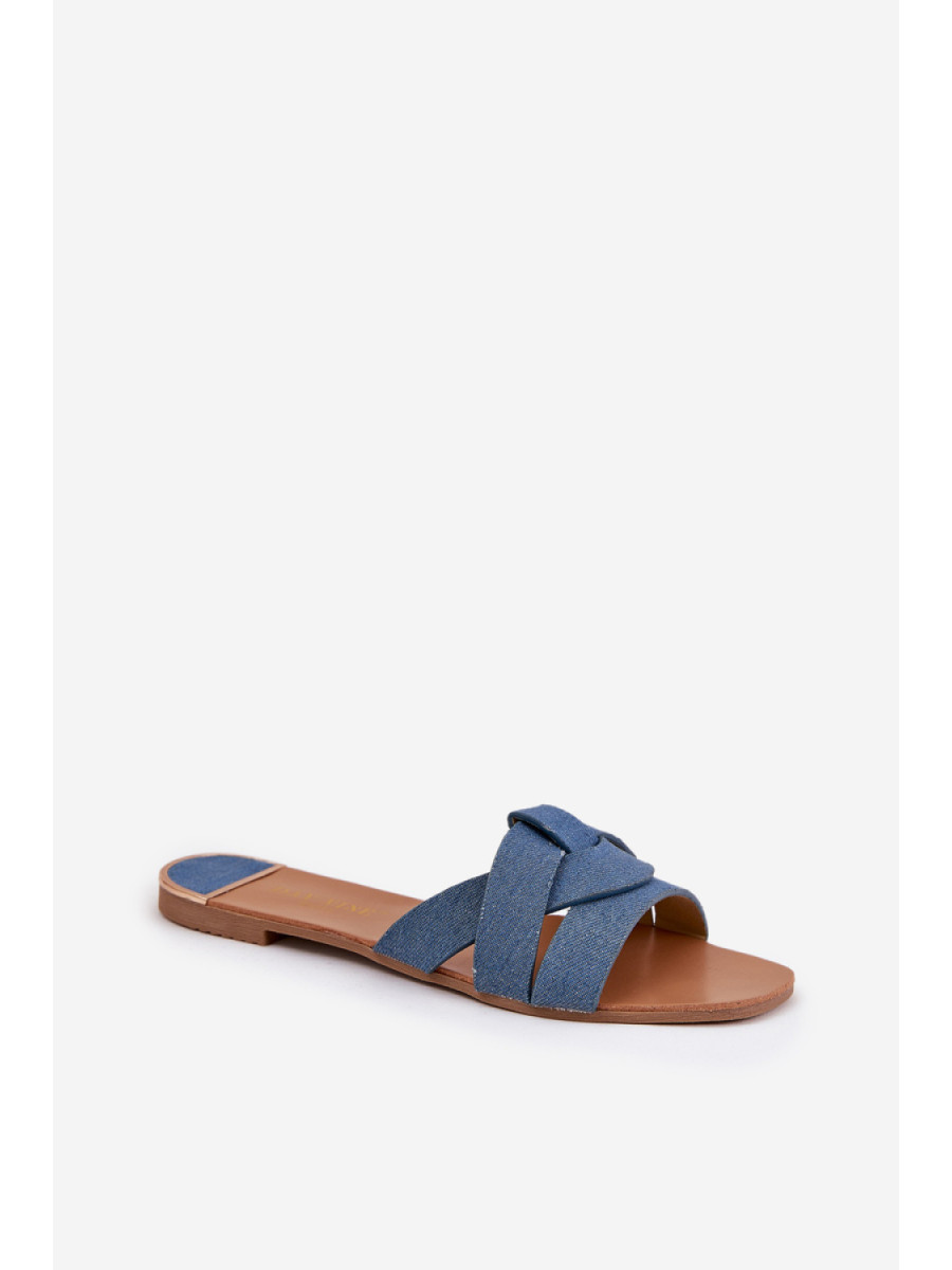 Clacquettes model 209937 Step in style