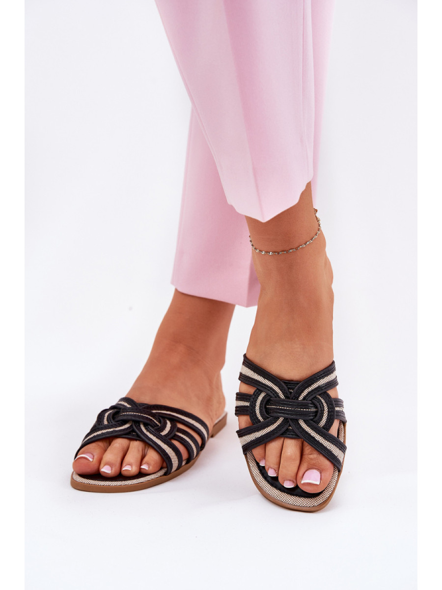 Clacquettes model 210775 Step in style