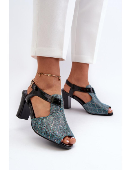 Clacquettes model 196232 Step in style