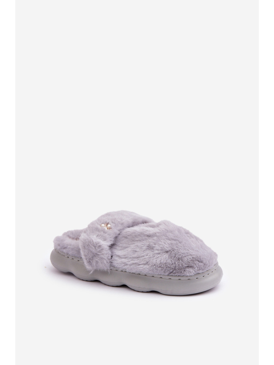 Pantoufles model 204950 Step in style