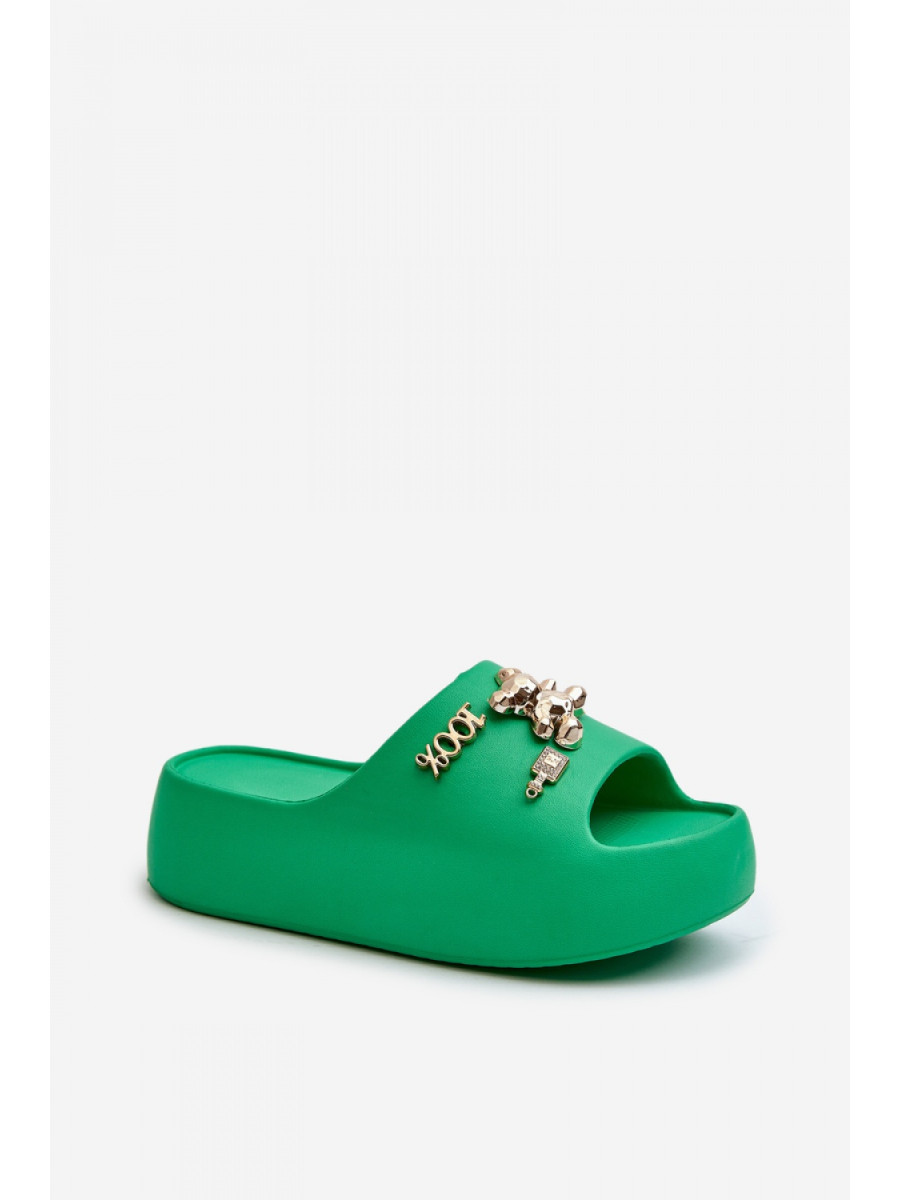 Clacquettes model 198423 Step in style