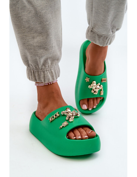 Clacquettes model 198423 Step in style