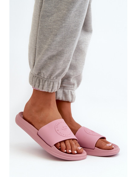 Clacquettes model 198610 Step in style