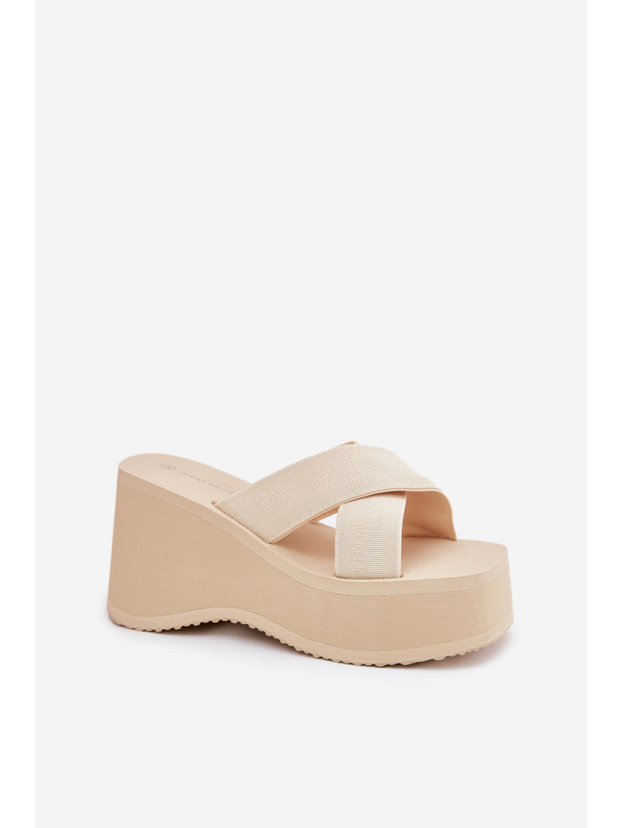 Clacquettes model 210170 Step in style