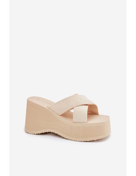 Clacquettes model 210170 Step in style