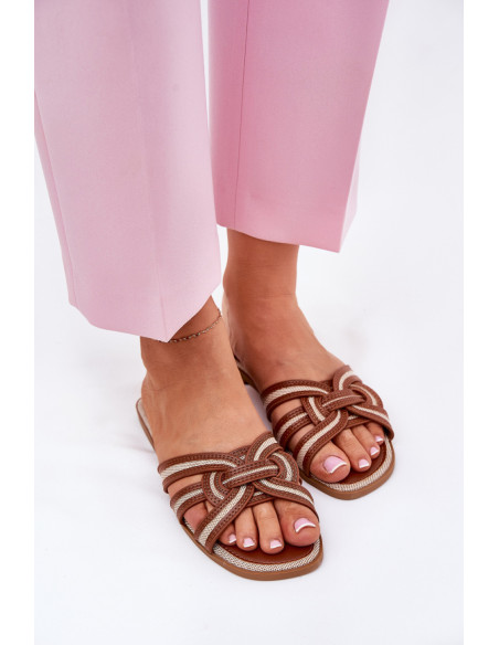 Clacquettes model 210776 Step in style