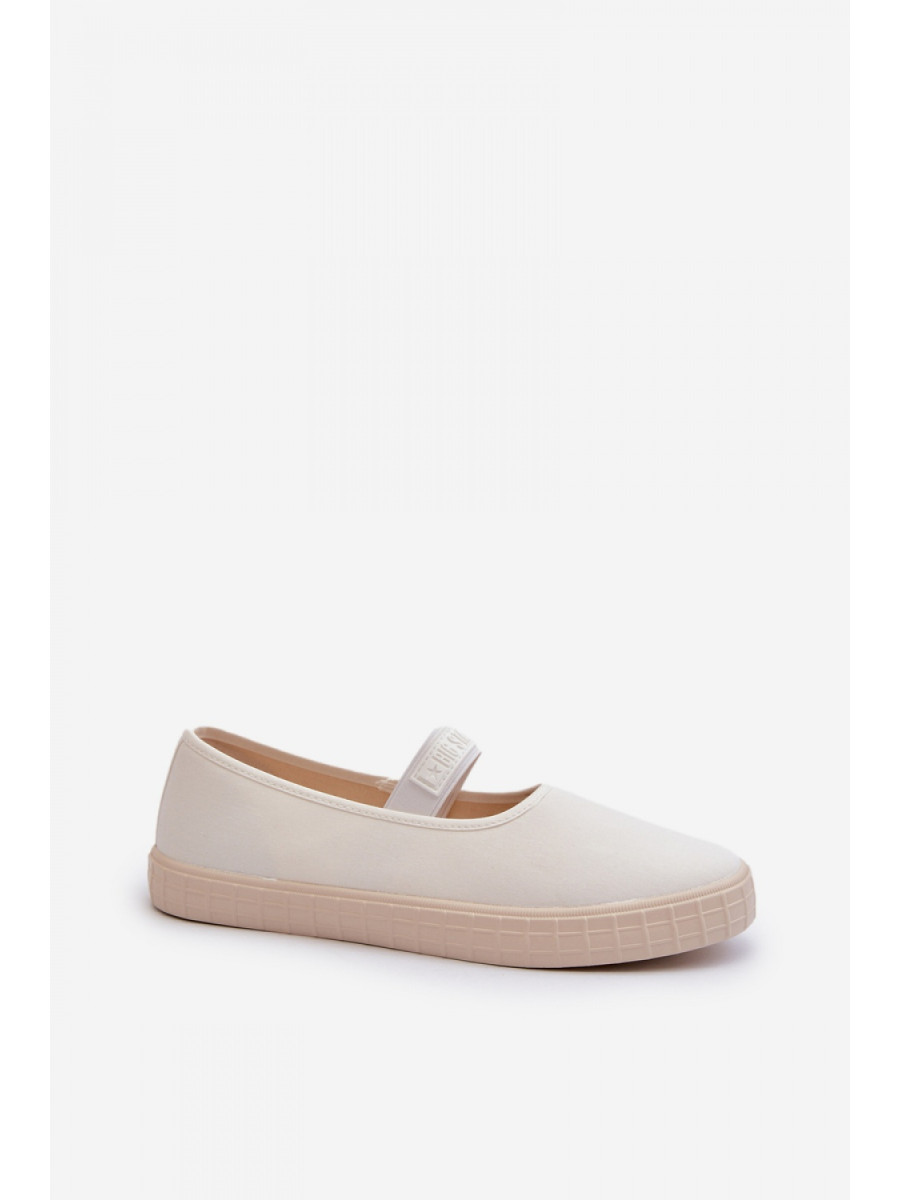 Baskets model 194979 Step in style