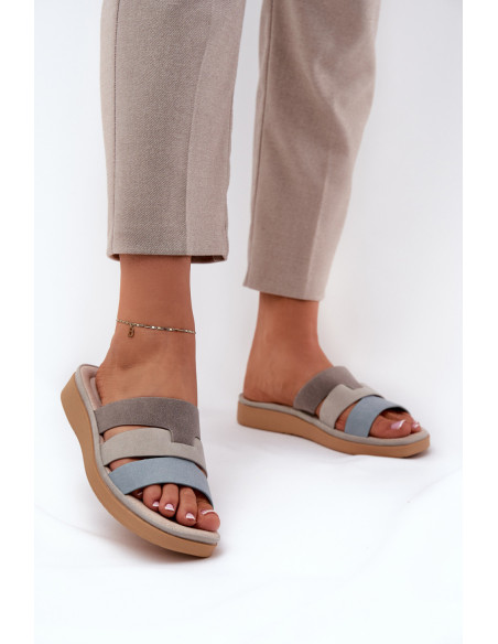 Clacquettes model 211689 Step in style