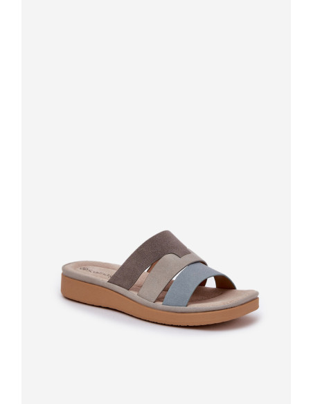 Clacquettes model 211689 Step in style