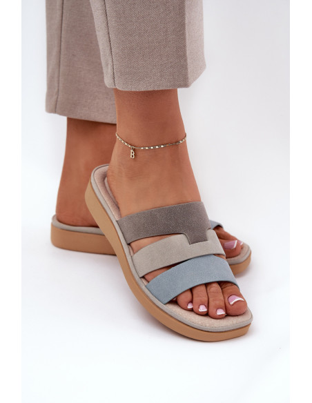 Clacquettes model 211689 Step in style