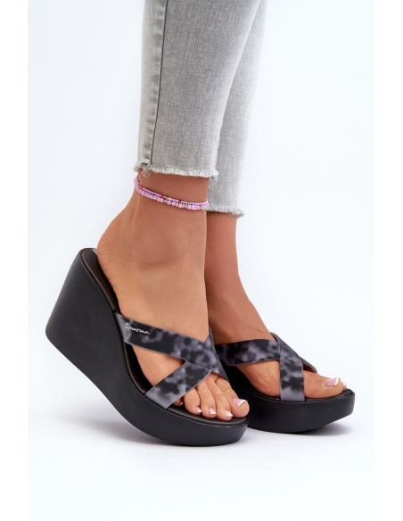 Clacquettes model 197717 Step in style