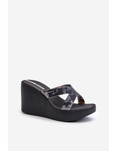 Clacquettes model 197717 Step in style