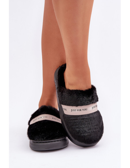 Pantoufles model 204935 Step in style
