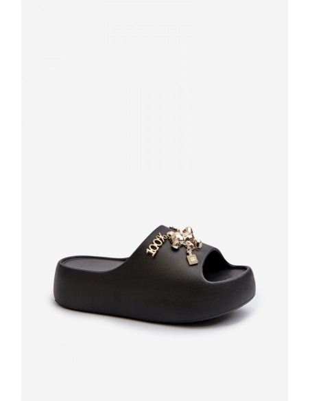 Clacquettes model 198424 Step in style