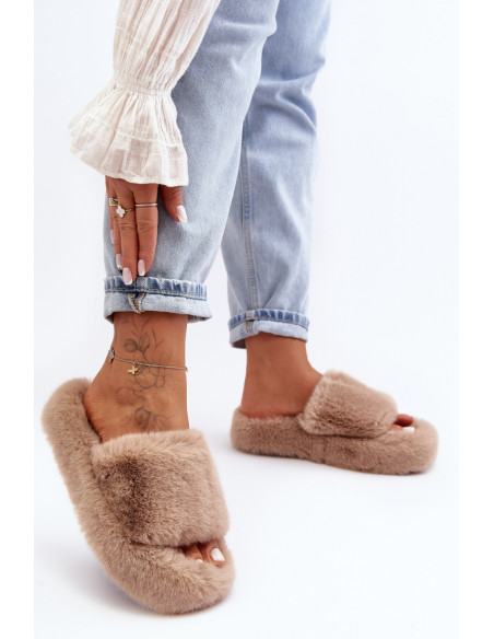 Pantoufles model 190672 Step in style
