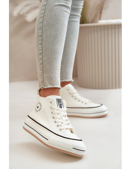 Baskets model 199906 Step in style
