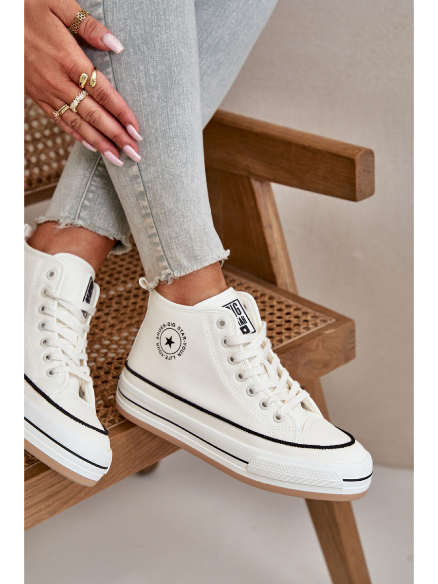Baskets model 199906 Step in style