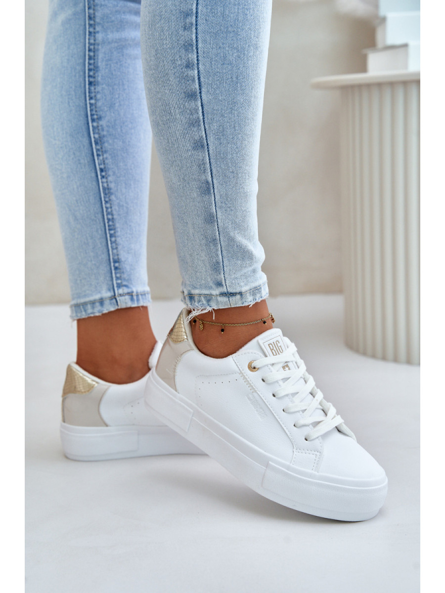 Baskets model 201719 Step in style