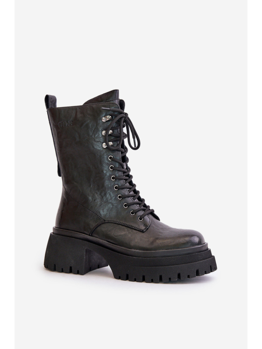 Bootie model 201760 Step in style