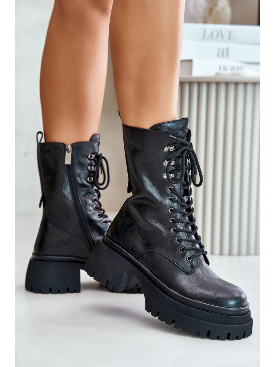Bootie model 201760 Step in style