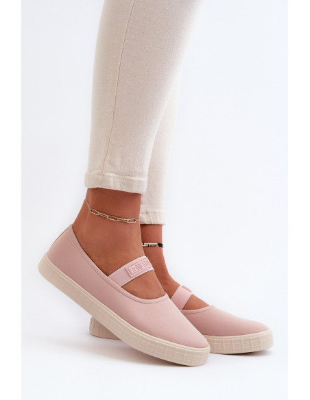 Baskets model 194980 Step in style