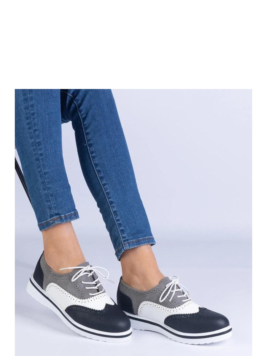Chaussures Basses model 211781 PRIMO