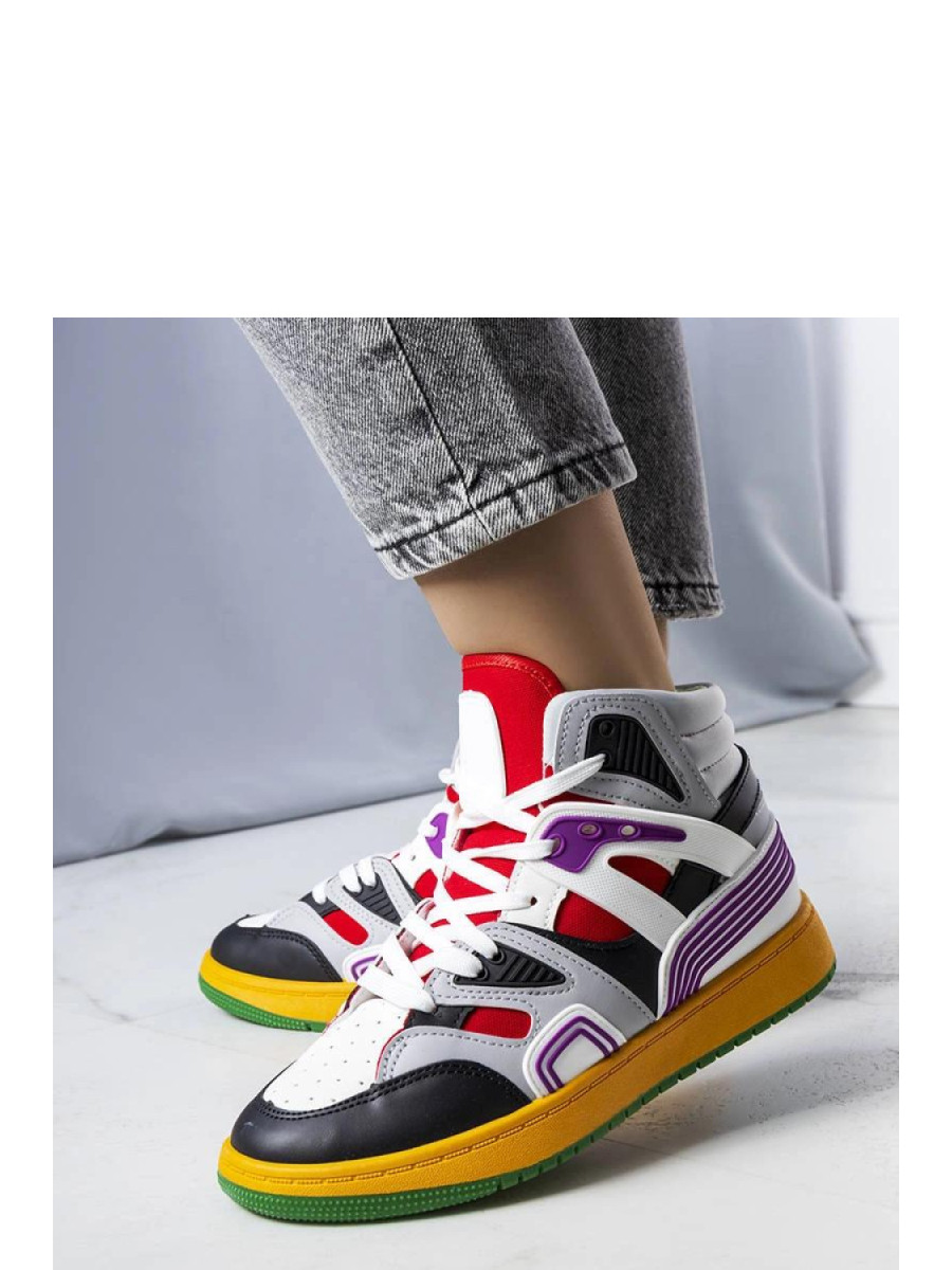Baskets model 207980 Solea