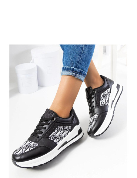 Baskets model 208045 Solea