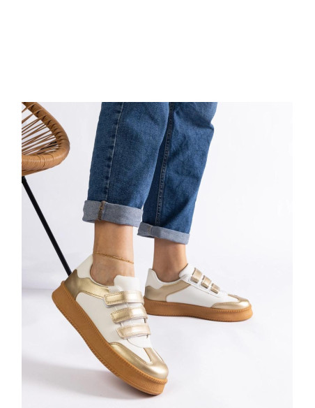 Baskets model 207186 Solea