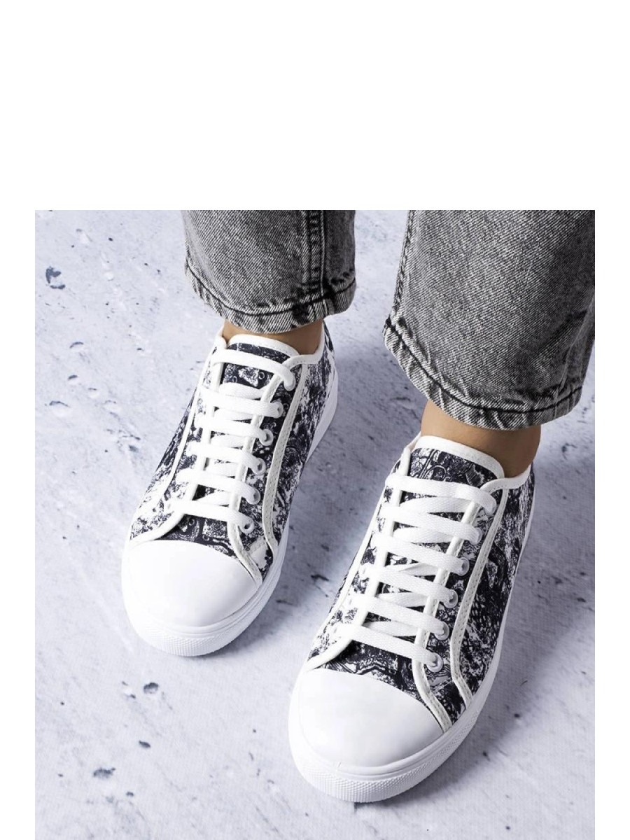 Baskets model 207966 Solea