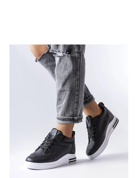 Baskets model 207919 Solea