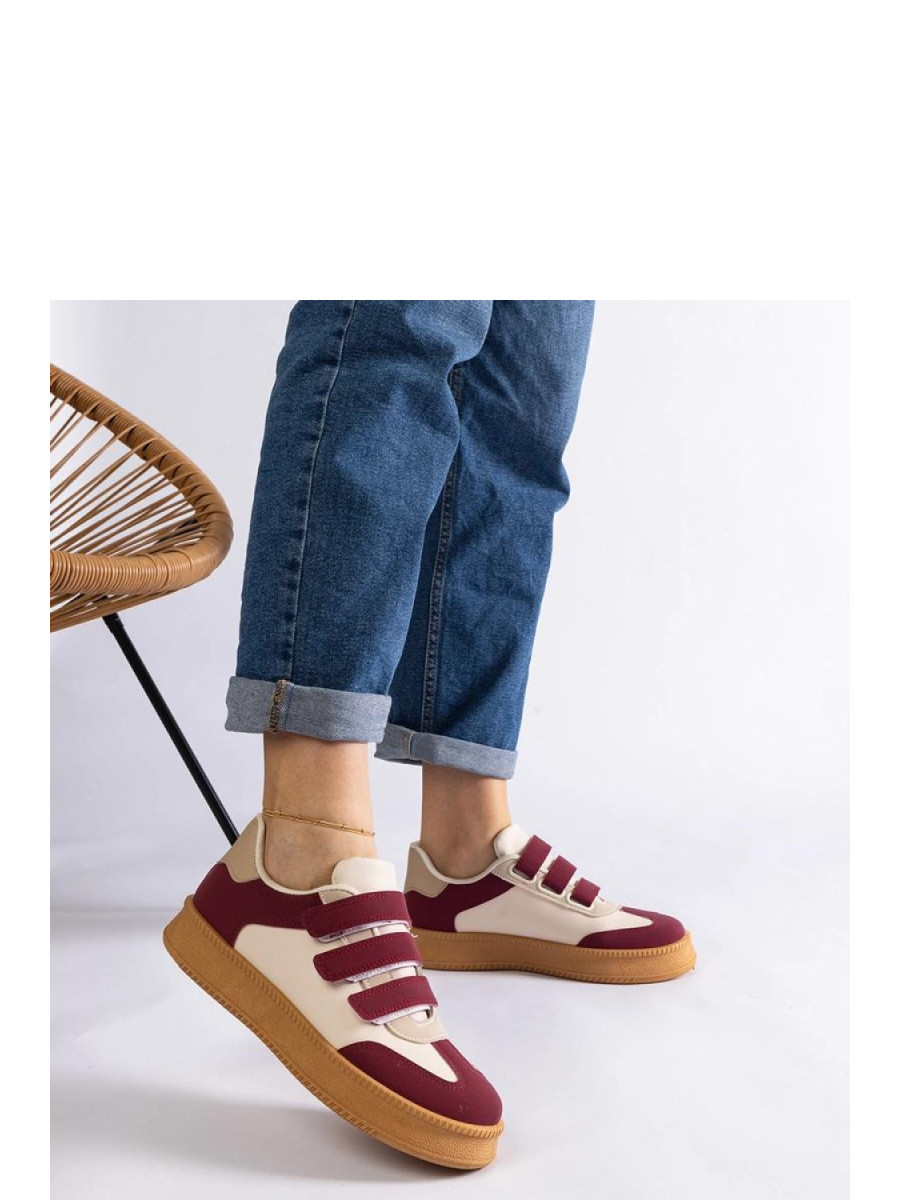 Baskets model 207188 Solea