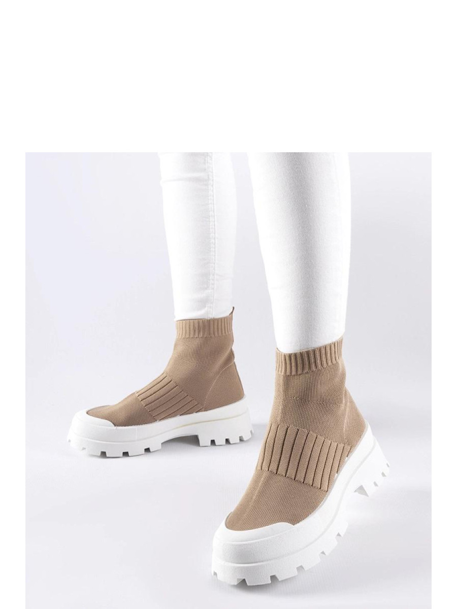 Baskets model 207607 Solea