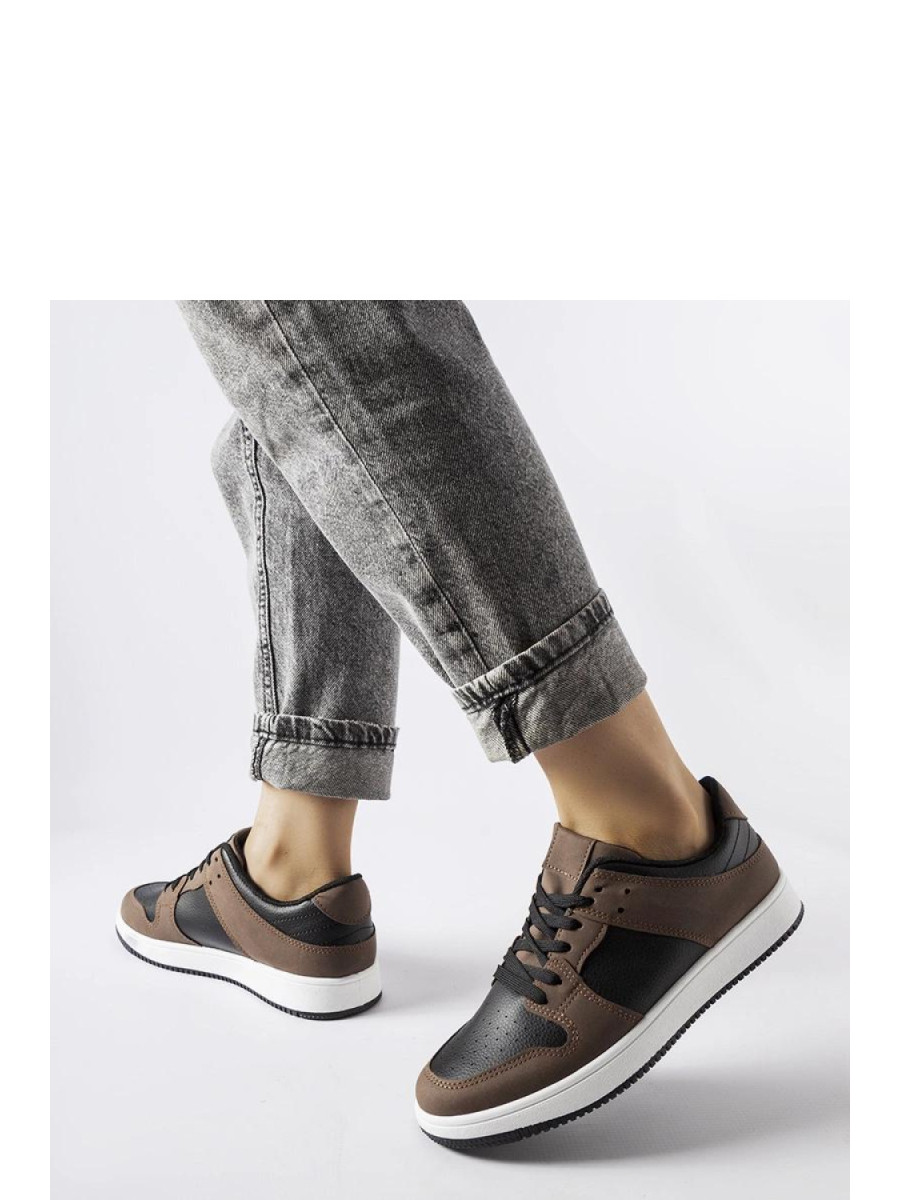 Baskets model 207707 Solea