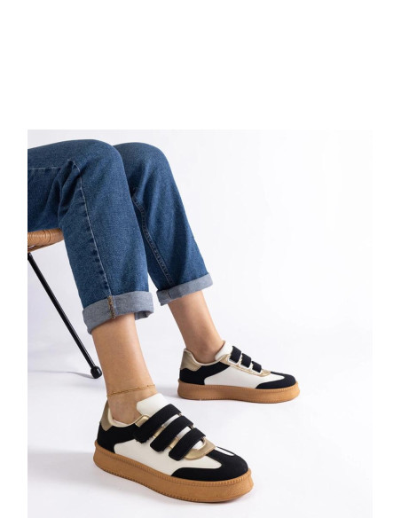 Baskets model 207189 Solea
